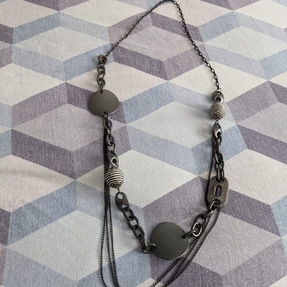 Long necklace - Picture 2 of 2